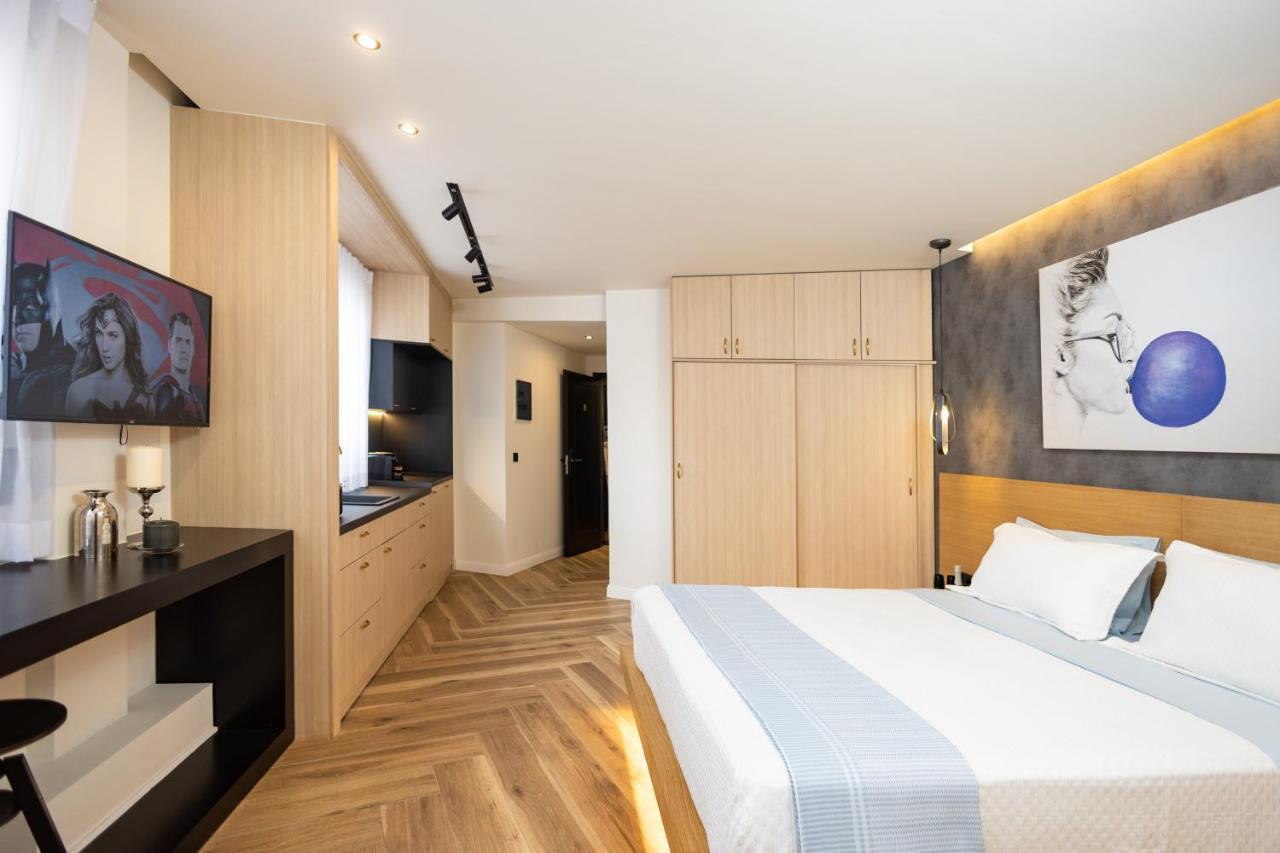 Triple A - 3 Squares - Free Parking! Apartment Athens Luaran gambar