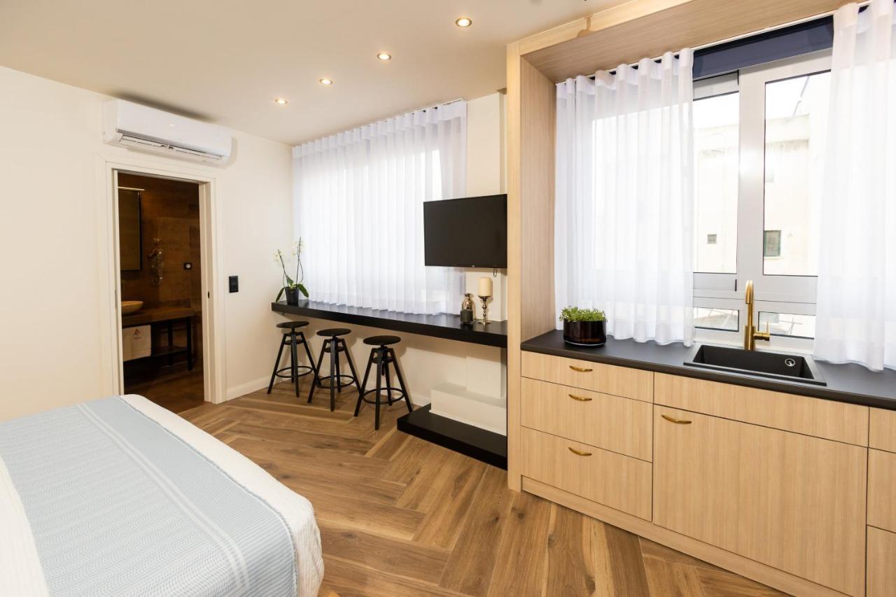 Triple A - 3 Squares - Free Parking! Apartment Athens Luaran gambar