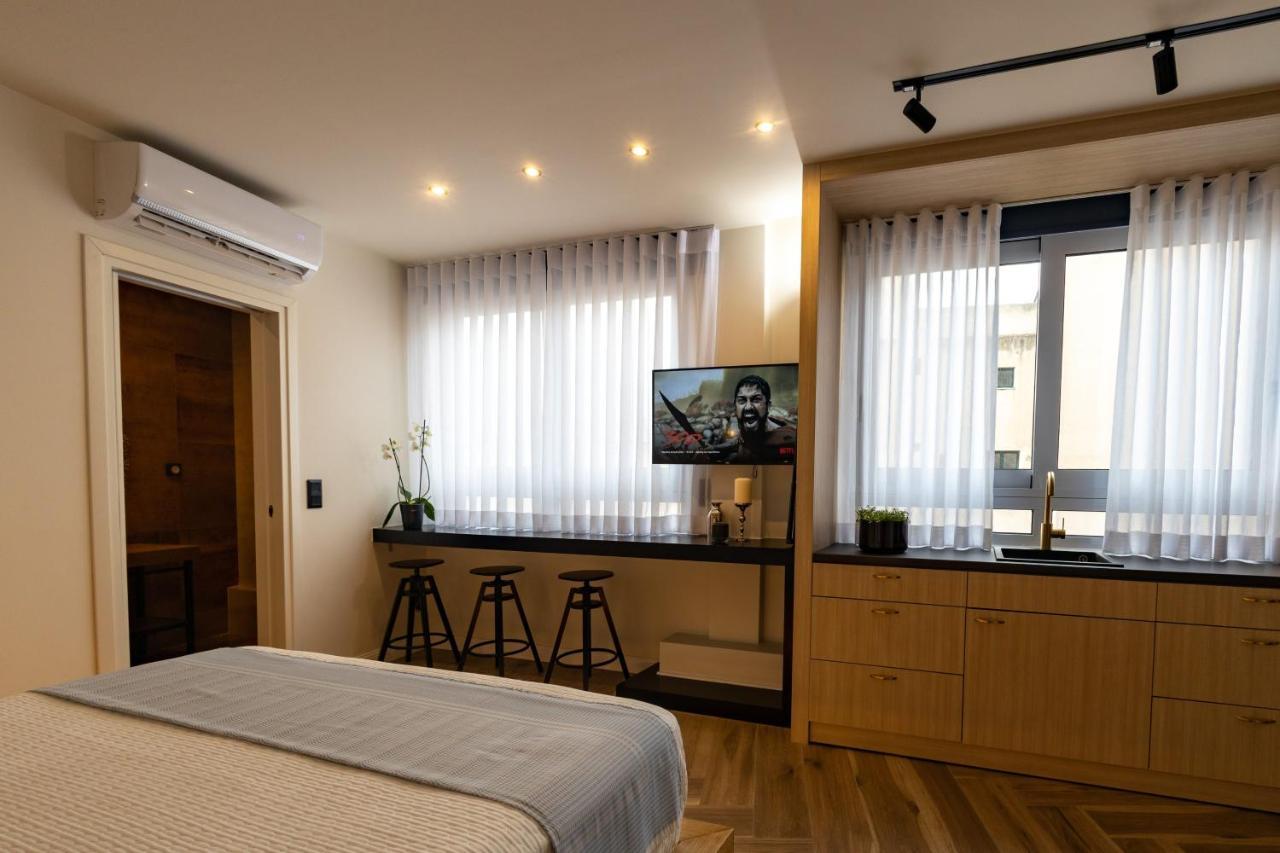 Triple A - 3 Squares - Free Parking! Apartment Athens Luaran gambar